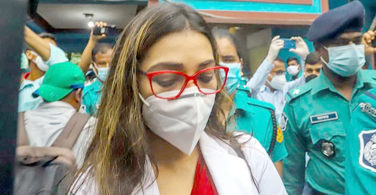 জীবনে বাড়ি-গাড়ি কিছু করতে পারিনি: ডা. সাবরিনা